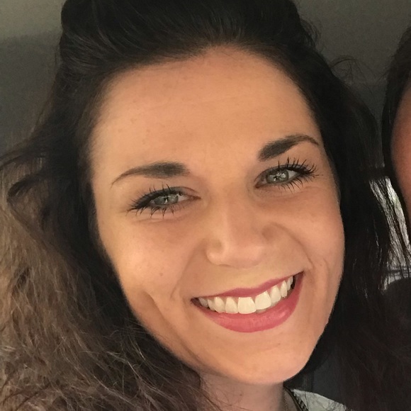 Meet your Posher, Linsey - Picture 4 of 4